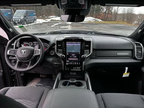 New 2026 RAM 2500 Big Horn AWD/4WD image 10
