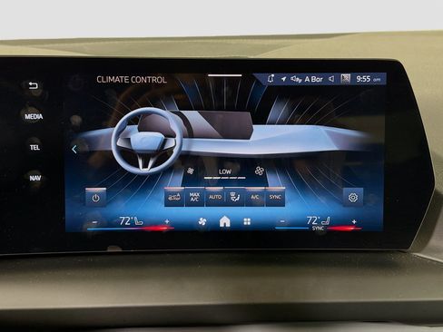 Used 2025 BMW 228i xDrive image 17