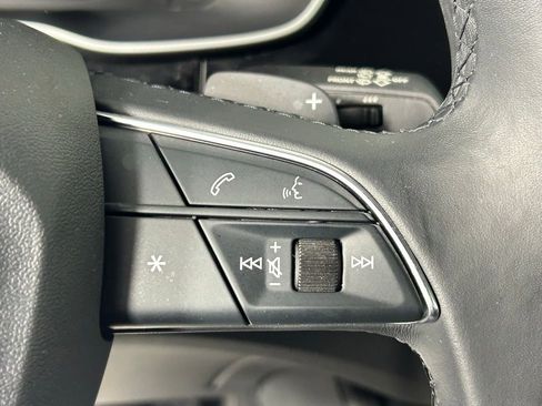 Used 2022 Audi Q3 2.0T Premium w/ Convenience Package image 28