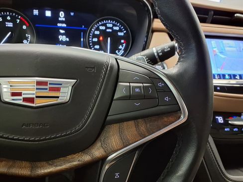 Certified 2023 Cadillac XT5 Sportv w/ Platinum Package image 29