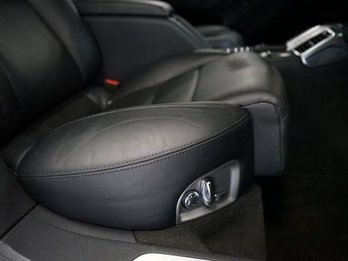 Used 2014 Porsche Panamera 4S Executive w/ Sport Chrono Package image 55