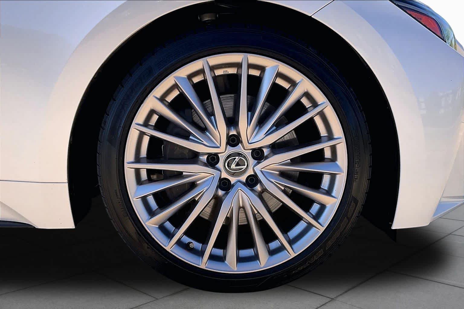 Used 2023 Lexus IS 300 w/ Premium Package RWD image 10
