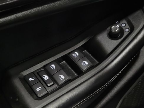 Used 2021 Jeep Grand Cherokee L Laredo w/ Luxury Tech Group I image 27