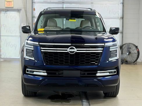 Used 2025 Nissan Armada Platinum w/ Convenience Package AWD/4WD image 2