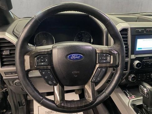 Used 2017 Ford F150 Lariat w/ Equipment Group 502A Luxury AWD/4WD image 17