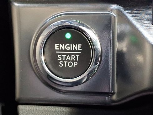 Used 2023 Ford F150 Lariat w/ Equipment Group 502A High image 23