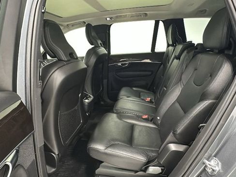 Used 2019 Volvo XC90 T6 Momentum w/ Advanced Package image 12