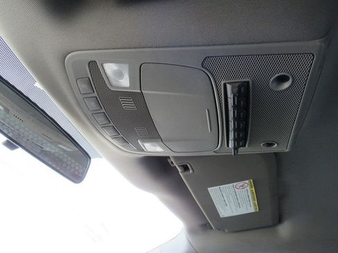 Used 2019 Ford F550 2WD Regular Cab Super Duty image 38