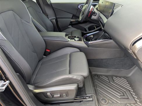 Used 2025 BMW X3 M50 image 37