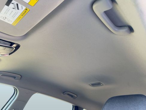 Used 2023 Hyundai Santa Fe SEL image 15