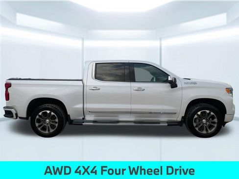 Used 2023 Chevrolet Silverado 1500 High Country w/ Technology Package AWD/4WD image 8