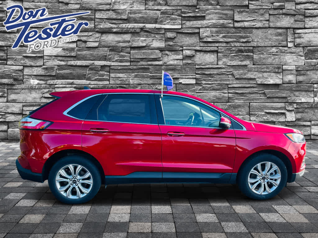 Certified 2023 Ford Edge Titanium w/ Equipment Group 301A AWD/4WD image 2