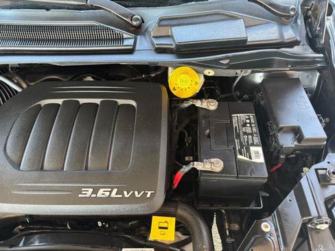 Used 2014 Dodge Grand Caravan American Value Package w/ UConnect Hands-Free Group FWD image 26