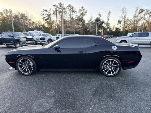Used 2021 Dodge Challenger R/T w/ Plus Package image 6