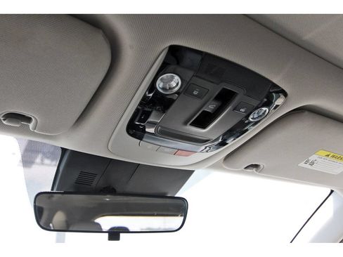 Used 2023 Kia Sorento S w/ Panoramic Sunroof Package AWD/4WD image 26