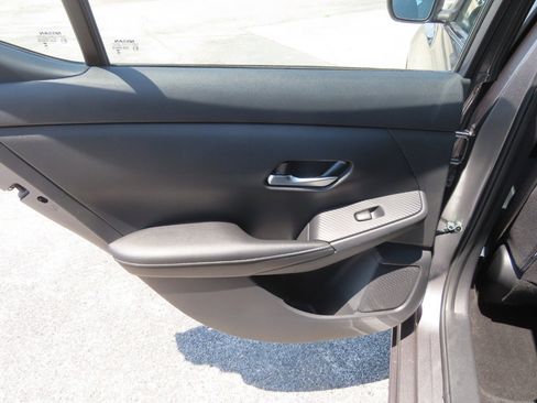 Used 2023 Nissan Sentra SV w/ All-Weather Package FWD image 17