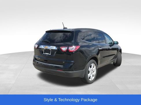 Used 2017 Chevrolet Traverse LT w/ Style and Technology Package AWD/4WD image 2