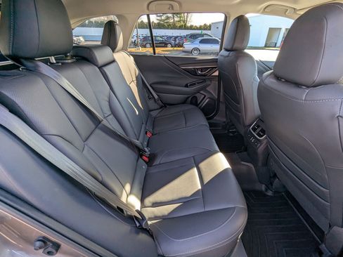 Used 2024 Subaru Outback Limited image 23