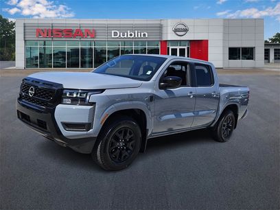 New 2026 Nissan Frontier SV w/ SV Convenience Package