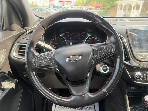 Used 2022 Chevrolet Equinox RS w/ RS Leather Package AWD/4WD image 15