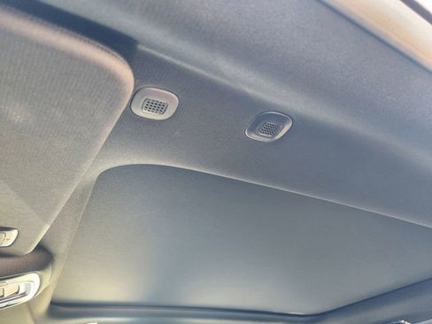 Used 2025 RAM 1500 Limited w/ Off Road Group image 22