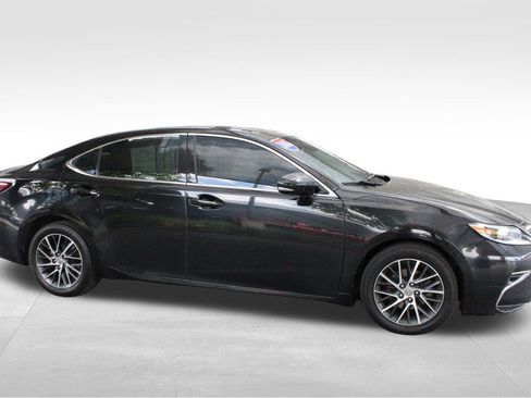 Used 2016 Lexus ES 350 FWD image 18