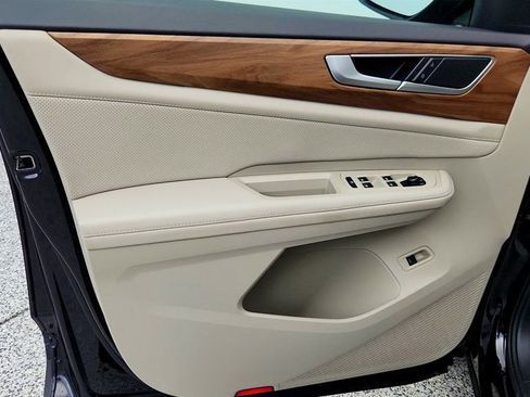 Used 2024 Volkswagen Atlas SE image 10