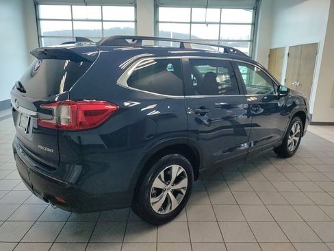 Used 2024 Subaru Ascent Premium w/ Convenience Package image 16