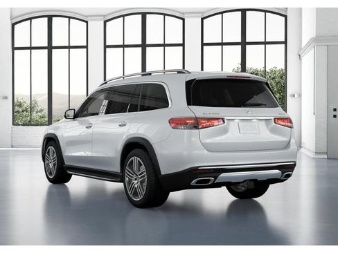 New 2026 Mercedes-Benz GLS 450 4MATIC image 28