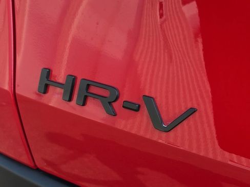 Certified 2026 Honda HR-V Sport image 7