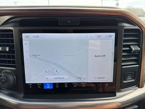 Certified 2025 Ford F150 King Ranch image 32