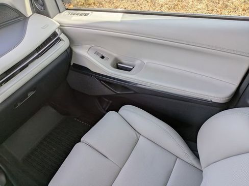 New 2025 Lincoln Navigator Reserve image 11