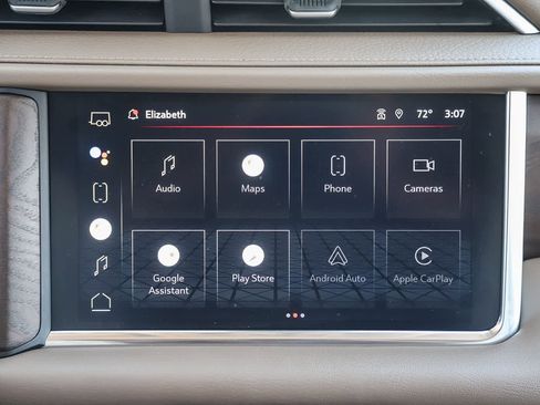 Used 2022 GMC Yukon XL Denali AWD/4WD image 16