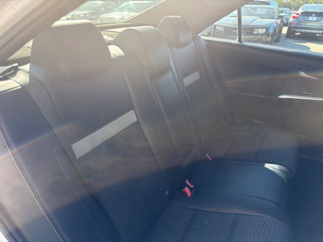 Used 2013 Toyota Camry SE FWD image 25