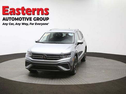 Used 2024 Volkswagen Tiguan Wolfsburg Edition image 52