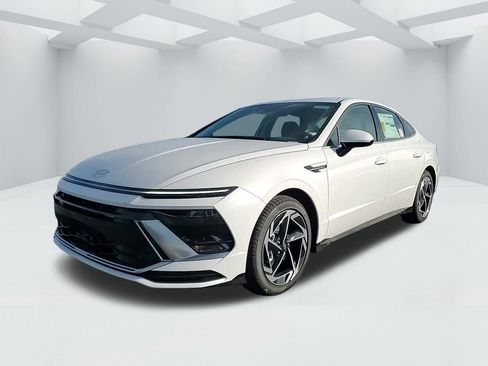 New 2026 Hyundai Sonata SEL image 1