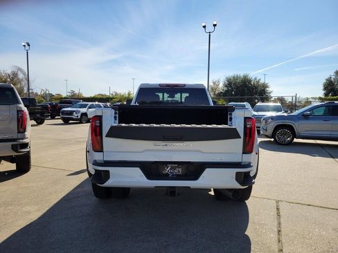 New 2026 GMC Sierra 3500 Denali Ultimate image 7