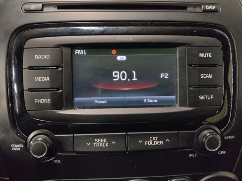 Used 2018 Kia Forte LX image 25