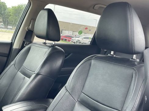 Used 2017 Nissan Rogue SL FWD image 14