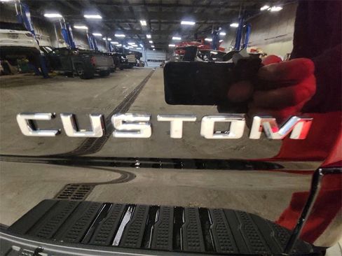 Certified 2023 Chevrolet Silverado 1500 Custom image 33