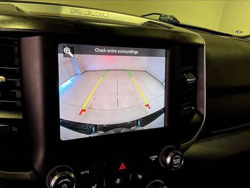 Used 2021 RAM 1500 Big Horn image 15