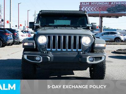 Used 2021 Jeep Wrangler Unlimited Sahara w/ Uconnect 4C Nav & Sound Group