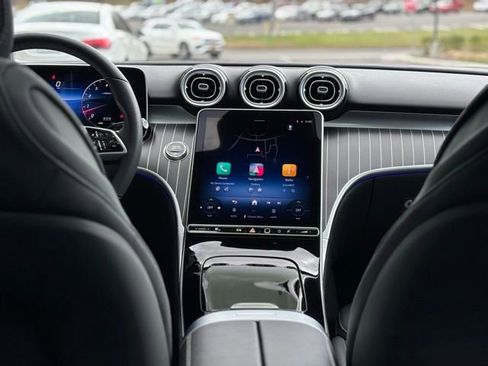 Used 2025 Mercedes-Benz C 300 4MATIC Sedan image 56