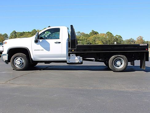 Used 2025 Chevrolet Silverado 3500 W/T w/ WT Convenience Package image 6