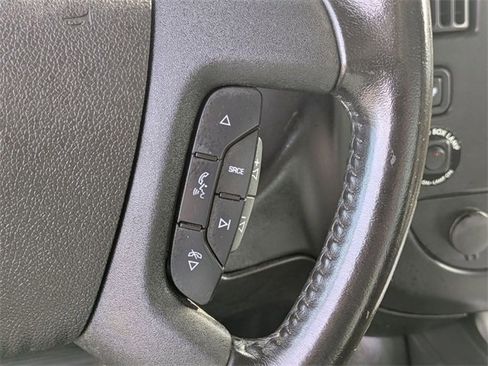 Used 2022 Chevrolet Express 3500 w/ Power Convenience Package image 17