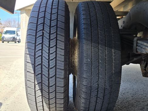 Used 2024 Ford E-350 and Econoline 350 Super Duty w/ Driver's Safety Package image 18