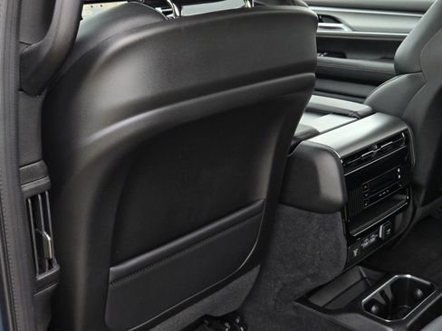 New 2026 Jeep Grand Wagoneer L Limited AWD/4WD image 21