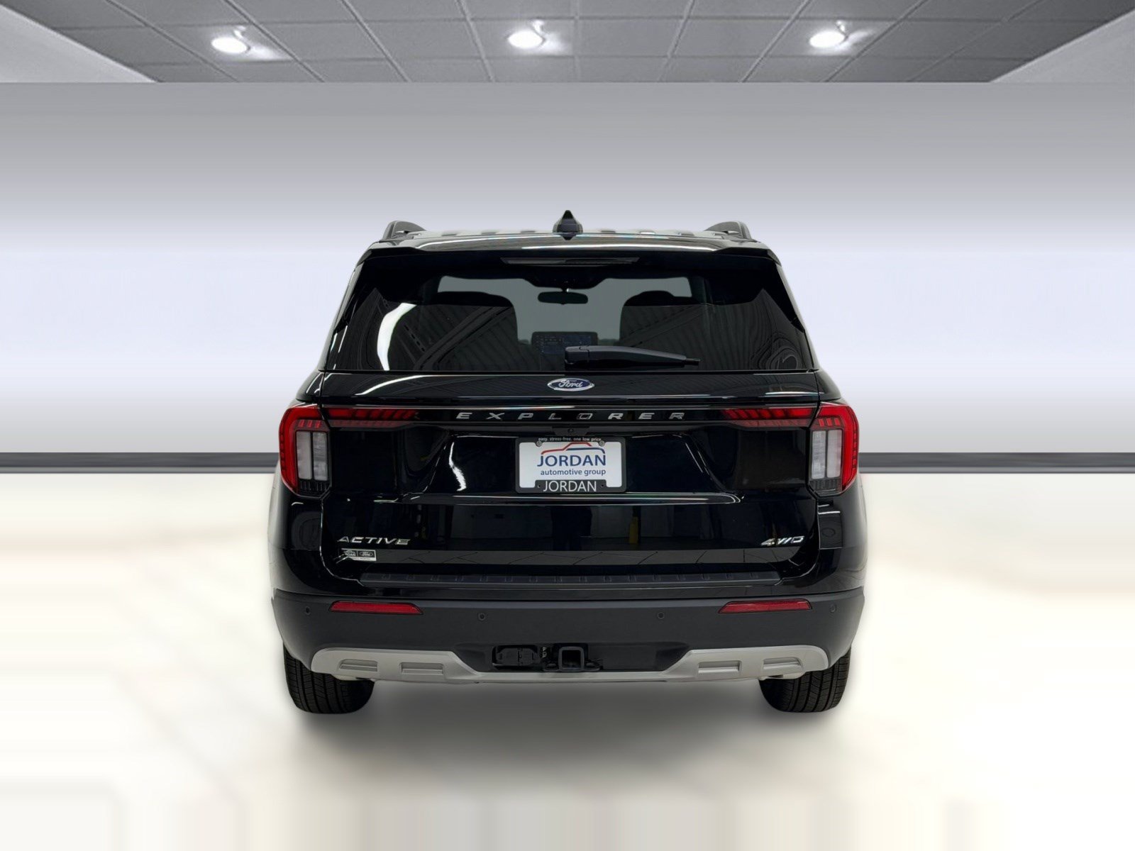 New 2026 Ford Explorer Active w/ Active Comfort Package AWD/4WD image 8