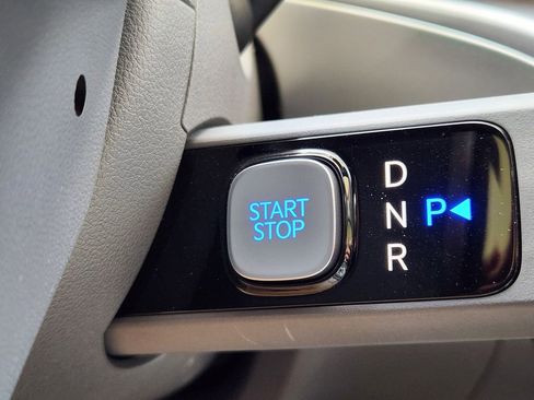 New 2026 Hyundai Ioniq 9 Limited image 15