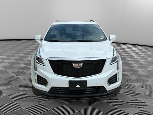Certified 2024 Cadillac XT5 Sportv w/ Technology Package AWD/4WD image 4